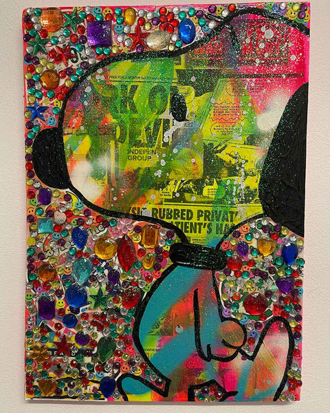 Bling Dog Painting by Barrie J Davies 2022, Mixed media on Canvas, 30cm x 42cm, Unframed and ready to hang.
